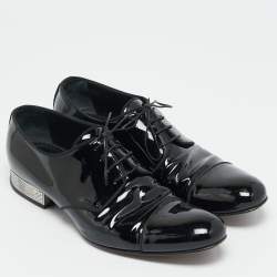 مملوكة مسبقًا Louis Vuitton Size 43 Black Patent Leather Derby