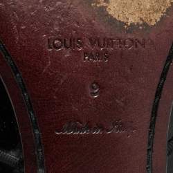 مملوكة مسبقًا Louis Vuitton Size 43 Black Patent Leather Derby