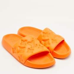 مملوكة مسبقًا Louis Vuitton Waterfront Size 41 Orange Monogram Rubber Pool Slide Sandals