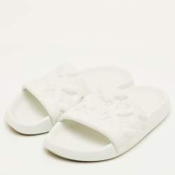 مملوكة مسبقًا Louis Vuitton Waterfront Size 41 White Monogram Rubber Pool Slide Sandals