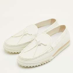 Pre Owned حذاء لوفرز لوك في تون "السائق" جلد أبيض سليب أون مقاس 41