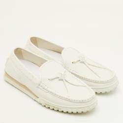 Pre Owned حذاء لوفرز لوك فيتون "السائق" جلد أبيض سليب أون مقاس 41