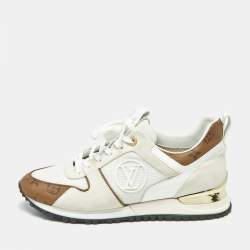 Pre Owned Louis Vuitton Run Away Size 42 Tricolor Monogram Canvas and Suede Lace Up Sneakers
