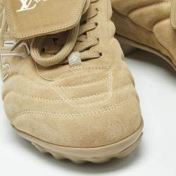 مملوكة مسبقًا حذاء رياضي لوي فيتون أثر القدم سويدي بيج مقاس 39.5