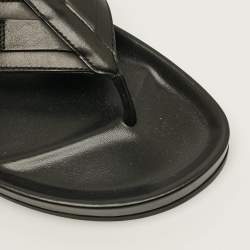 Pre Owned Louis Vuitton Size 39 Black Leather Thong Flats Slide