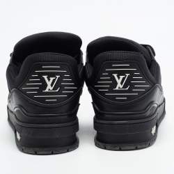 مملوكة مسبقًا Louis Vuitton LV Trainer Size 41.5 Black Monogram Fabric and Leather Lace Up Sneakers
