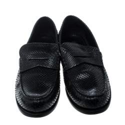 مملوكة مسبقًا Louis Vuitton Black Python Loafers Size 42