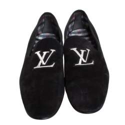 Pre Owned حذاء سليبرز لوي فيتون سموكنع مرصع شعار LV سويدي أسود مقاس 43