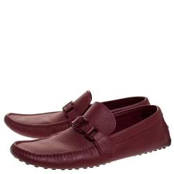 مملوكة مسبقًا Louis Vuitton Red Leather Hockenheim Slip On Loafers Size 42