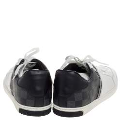 Pre Owned Louis Vuitton White Leather and Damier Graphite Canvas Low Top Sneakers Size 43