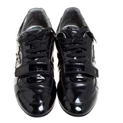 Pre Owned حذاء رياضي لوي فيتون فينتدج بحزام فيلكرو جلد لامع مثقّب أسود مقاس 42