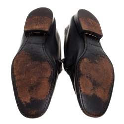 مملوكة مسبقًا Louis Vuitton Black Leather Logo Slip On Loafers Size 41