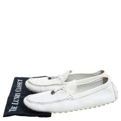 Pre Owned Louis Vuitton White Textured Leather Logo Bow Loafers Size 41