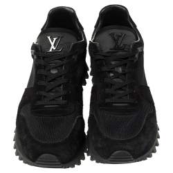 Pre Owned حذاء رياضي لوي فيتون سويدي وشبكة سوداء مقاس 43.5