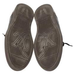 Pre Owned حذاء رياضي لوي فيتون منخفض من أعلى جلد أسود وكانفاس مونوغرامي بني مقاس 42.5