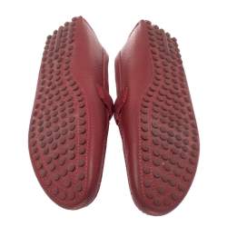 مملوكة مسبقًا Louis Vuitton Red Leather Hockenheim Slip On Loafers Size 43