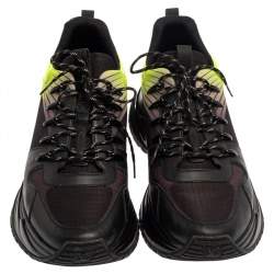 مملوكة مسبقًا Louis Vuitton Black/Green Leather and Mesh Run Away Pulse Sneakers Size 44