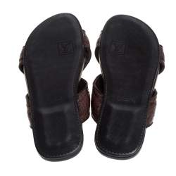 مملوكة مسبقًا Louis Vuitton Brown Croc Leather Criss Cross Slide Sandals Size 43.5