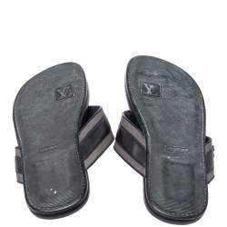 مملوكة مسبقًا Louis Vuitton Dark Blue Leather And Canvas Hamptons Thong Sandals Size 41