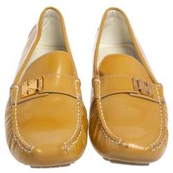 Pre Owned Louis Vuitton Yellow Patent Leather Lombok Driving Loafers Size 40.5