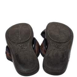 مملوكة مسبقًا صندل سلايد فلات لوي فيتون سيور متعاكسة حافة جلد و كانفاس بني و أزرق مقاس 45