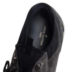 مملوكة مسبقًا حذاء رياضي لوي فيتون رانر سويدي وجلد لامع رمادي/ أسود مقاس 42.5