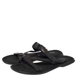 Pre Owned صندل لوي فيتون سلايد جلد أسود مثقب بالشعار مقاس 43 