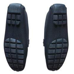 مملوكة مسبقًا Louis Vuitton Dark Blue Textured Leather Montaigne Moccasins Size EU 42