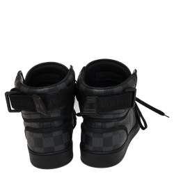 مملوكة مسبقًا حذاء رياضى لوى فيتون مرتفع من أعلى ريفولى كانفاس غرافيتى دامييه أسود / رصاصي مقاس 40 