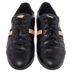 مملوكة مسبقًا Louis Vuitton Black Leather Low Top Sneakers Size 42
