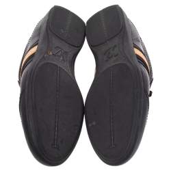 مملوكة مسبقًا Louis Vuitton Black Leather Low Top Sneakers Size 42