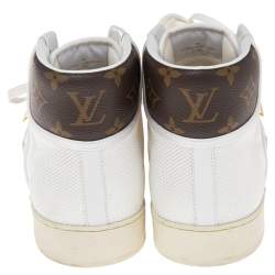 مملوكة مسبقًا Louis Vuitton White Leather, Fabric and Monogram Canvas Rivoli Sneakers Size 42.5