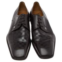 مملوكة مسبقًا Louis Vuitton Dark Brown Leather Damier Embossed Lace Up Derby Size 42.5