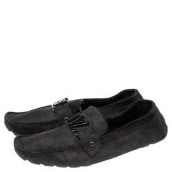 مملوكة مسبقًا Louis Vuitton Black Suede Slip On Loafers Size 44