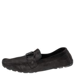 مملوكة مسبقًا Louis Vuitton Black Suede Slip On Loafers Size 44