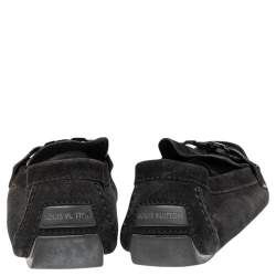 مملوكة مسبقًا Louis Vuitton Black Suede Slip On Loafers Size 44