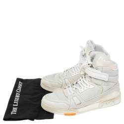 مملوكة مسبقًا Louis Vuitton White/Grey Leather LV Trainer High Top Sneakers Size 45