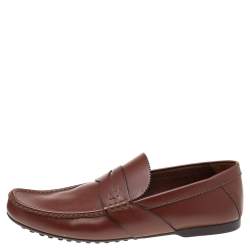 مملوكة مسبقًا Louis Vuitton Brown Leather Slip On Loafers Size 43