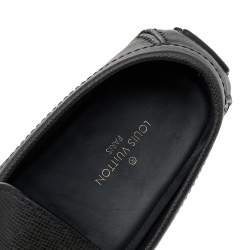 Pre Owned حذاء لوفرز لوي فيتون سليب أون هوكنهيم جلد رمادي داكن مقاس 41