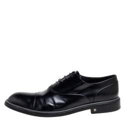 مملوكة مسبقًا Louis Vuitton Black Patent Leather Lace Up Oxfords Size 44