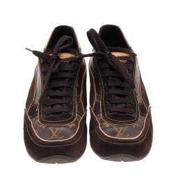 مملوكة مسبقًا حذاء رياضي لوي فيتون منخفض من أعلي سويدي وكانفاس مونوغرامي بني مقاس 43