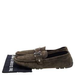 Pre Owned حذاء لوفرز لوي فيتون مونت كارلو سويدي مزخرف أخضر زيتوني سليب أون مقاس 47