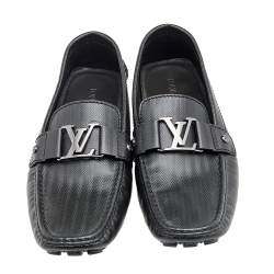 مملوكة مسبقًا حذاء لوفرز لوي فيتون مونت كارلو جلد مزخرف أخضر زيتوني داكن سليب أون مقاس 42.5