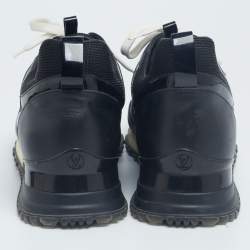 مملوكة مسبقًا Louis Vuitton Black Mesh and Leather Run Away Lace Up Sneakers Size 42
