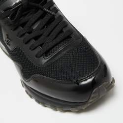 مملوكة مسبقًا Louis Vuitton Black Mesh and Monogram Leather And Mesh Run-Away Low-Top Sneakers Size 40