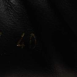 مملوكة مسبقًا Louis Vuitton Brown Canvas and  Mesh Run Away Sneakers Size 40