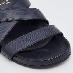 مملوكة مسبقًا Louis Vuitton Navy Blue Epi Leather Flat Sandals Size 44