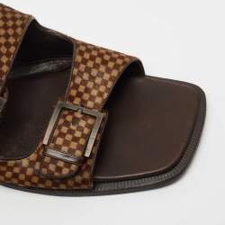 مملوكة مسبقًا Louis Vuitton Brown Leather and Calf Hair Double Buckle Sandals Size 44