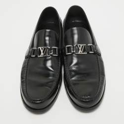 مملوكة مسبقًا Louis Vuitton Black Leather Hockenheim Loafers Size 44