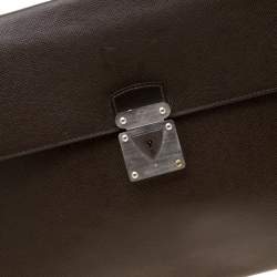 Pre Owned Louis Vuitton Brown Taiga Leather Minuto Portfolio Case
